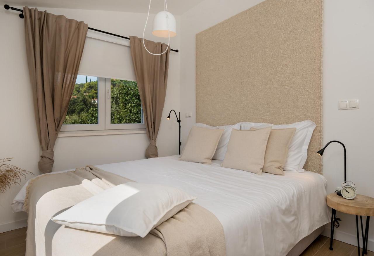 Marula Holiday Home - With Heated Pool Marina Exterior photo