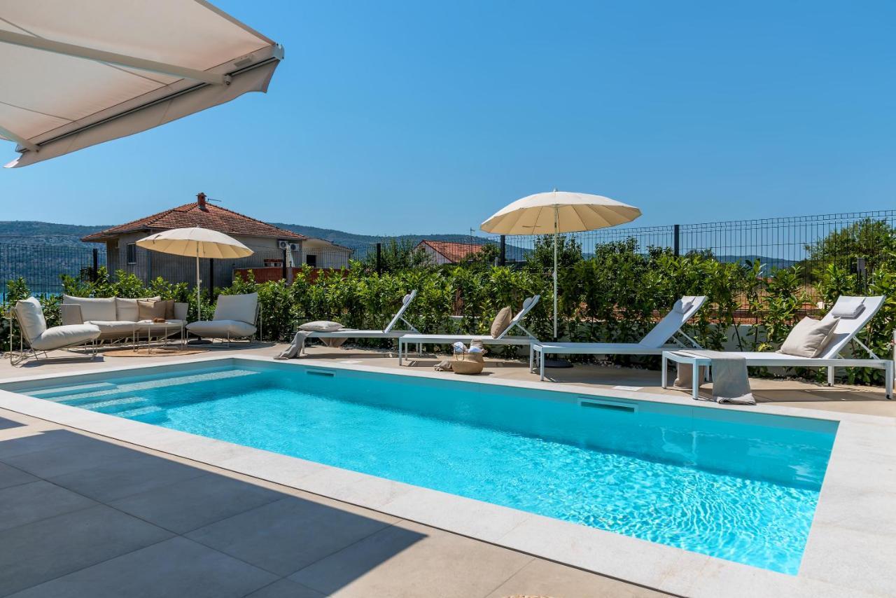 Marula Holiday Home - With Heated Pool Marina Exterior photo